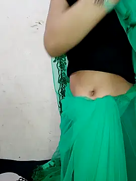 xpihu online show from January 15, 2025, 6:29 pm