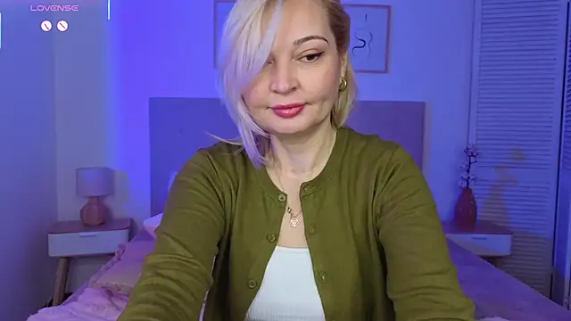 Milena candyy online show from February 6, 2026, 12:37 am