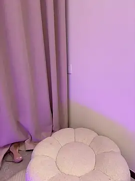 Selenaaaaa- online show from March 17, 2025, 7:58 pm