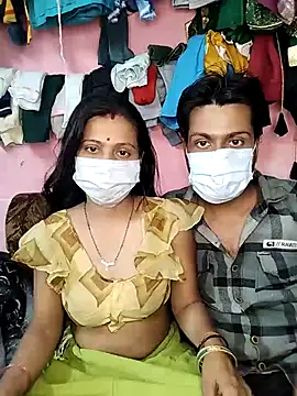 Snapshot of riyagupta5 chatting on November 22, 2025, 3:55 pm riyagupta5 online show from November 22, 2025, 3:55 pm