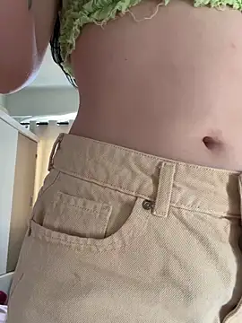 Morguisssz online show from February 20, 2026, 10:27 am