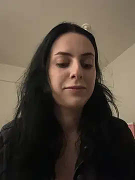 Snapshot of Morguisssz chatting on June 4, 2026, 2:17 am Morguisssz online show from June 4, 2026, 2:17 am