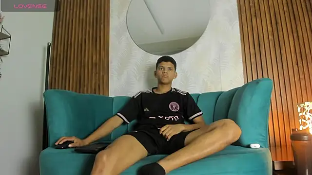 Jeffry wolvess online show from March 5, 2025, 12:55 pm