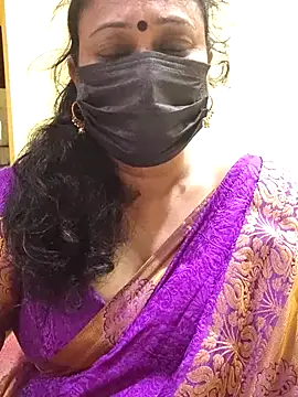 Snapshot of rekha_naier chatting on March 4, 2025, 2:32 pm rekha naier online show from March 4, 2025, 2:32 pm