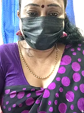 Snapshot of rekha_naier chatting on December 5, 2025, 11:08 am rekha naier online show from December 5, 2025, 11:08 am