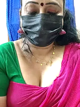 Snapshot of rekha_naier chatting on December 13, 2025, 7:53 pm rekha naier online show from December 13, 2025, 7:53 pm