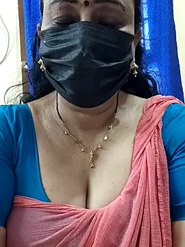 Snapshot of rekha_naier chatting on December 22, 2025, 6:10 am rekha naier online show from December 22, 2025, 6:10 am