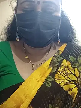 Snapshot of rekha_naier chatting on March 7, 2026, 6:43 am rekha naier online show from March 7, 2026, 6:43 am