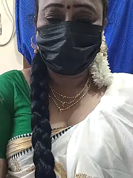 Snapshot of rekha_naier chatting on March 10, 2026, 5:40 pm rekha naier online show from March 10, 2026, 5:40 pm