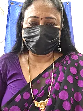Snapshot of rekha_naier chatting on June 9, 2026, 5:30 am rekha naier online show from June 9, 2026, 5:30 am