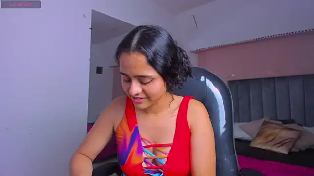 Snapshot of Giselle_Roldan chatting on July 11, 2026, 3:31 am Giselle Roldan online show from July 11, 2026, 3:31 am