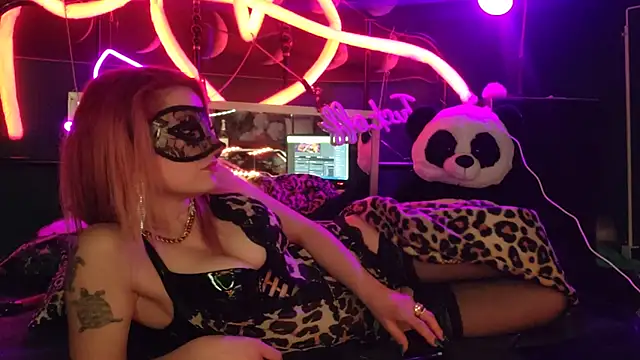 anonymouszN online show from January 21, 2025, 8:43 pm