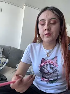 SarahXRusso online show from January 18, 2025, 3:59 pm