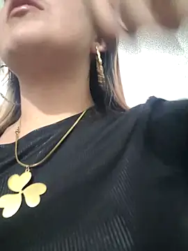 SarahXRusso online show from March 11, 2025, 12:44 am