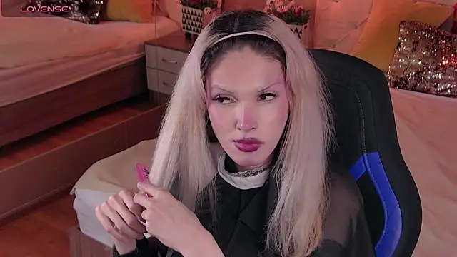 PamelamyDreamys online show from March 5, 2025, 1:50 pm