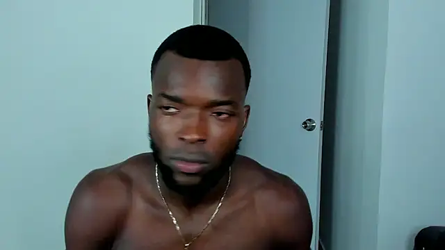 Snapshot of Dylan_Taylor chatting on September 11, 2025, 10:21 pm Dylan Taylor online show from September 11, 2025, 10:21 pm