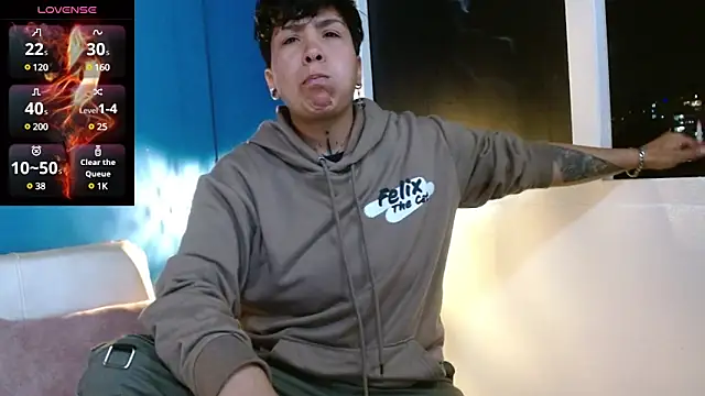 Snapshot of nato_evans chatting on January 16, 2025, 1:27 am nato evans online show from January 16, 2025, 1:27 am