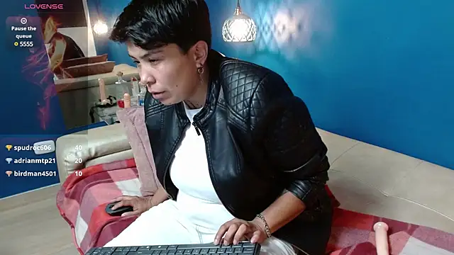 Snapshot of nato_evans chatting on January 17, 2025, 7:08 am nato evans online show from January 17, 2025, 7:08 am