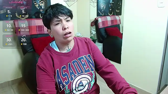 Snapshot of nato_evans chatting on January 22, 2025, 10:59 pm nato evans online show from January 22, 2025, 10:59 pm