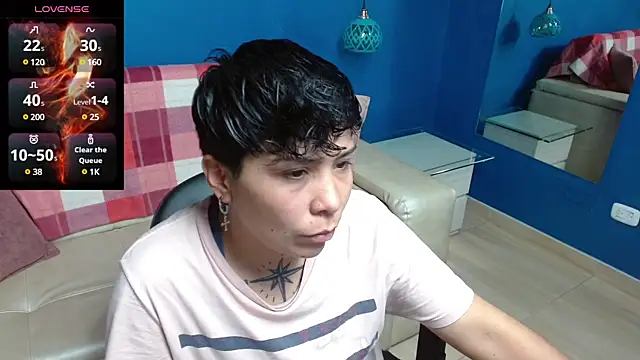 Snapshot of nato_evans chatting on January 27, 2025, 11:43 pm nato evans online show from January 27, 2025, 11:43 pm