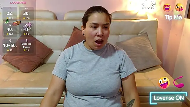 Snapshot of nato_evans chatting on December 5, 2025, 3:04 am nato evans online show from December 5, 2025, 3:04 am