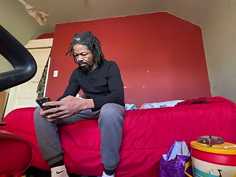 Snapshot of skarfosbabes69 chatting on January 7, 2025, 2:30 pm skarfosbabes69 online show from January 7, 2025, 2:30 pm