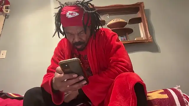 Snapshot of skarfosbabes69 chatting on January 11, 2025, 11:24 pm skarfosbabes69 online show from January 11, 2025, 11:24 pm