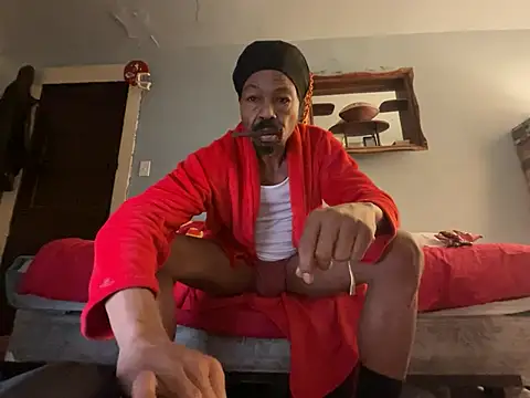 Snapshot of skarfosbabes69 chatting on January 19, 2025, 12:28 pm skarfosbabes69 online show from January 19, 2025, 12:28 pm