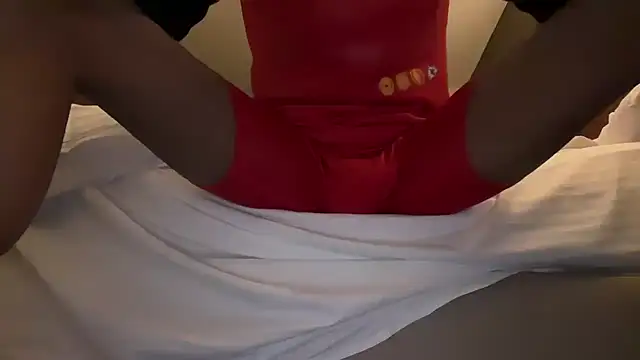 Snapshot of skarfosbabes69 chatting on January 26, 2025, 9:40 am skarfosbabes69 online show from January 26, 2025, 9:40 am