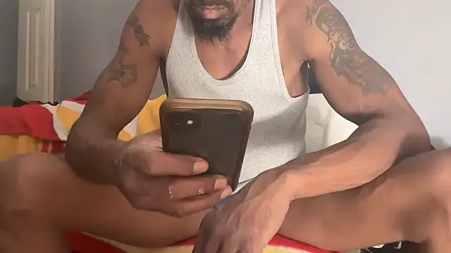 Snapshot of skarfosbabes69 chatting on October 8, 2025, 11:02 pm skarfosbabes69 online show from October 8, 2025, 11:02 pm