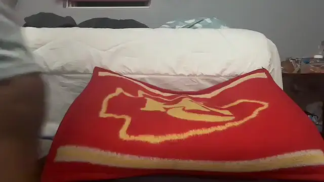 Snapshot of skarfosbabes69 chatting on October 18, 2025, 8:26 am skarfosbabes69 online show from October 18, 2025, 8:26 am