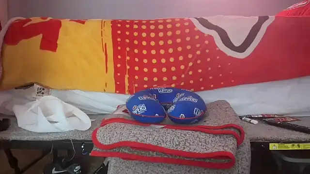 Snapshot of skarfosbabes69 chatting on November 9, 2025, 5:22 pm skarfosbabes69 online show from November 9, 2025, 5:22 pm