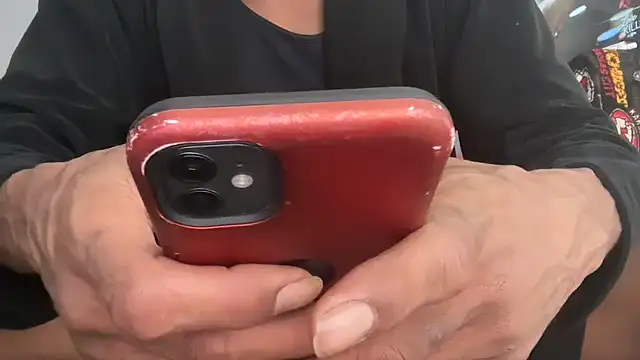 Snapshot of skarfosbabes69 chatting on November 17, 2025, 6:41 am skarfosbabes69 online show from November 17, 2025, 6:41 am