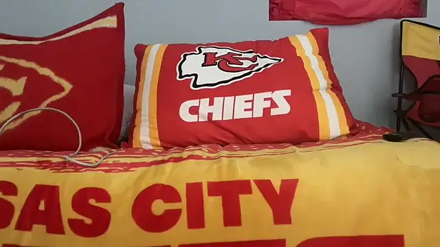 Snapshot of skarfosbabes69 chatting on November 22, 2025, 5:06 am skarfosbabes69 online show from November 22, 2025, 5:06 am