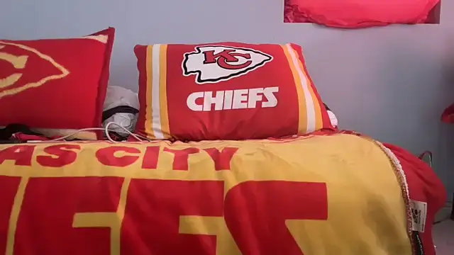 Snapshot of skarfosbabes69 chatting on November 28, 2025, 5:37 pm skarfosbabes69 online show from November 28, 2025, 5:37 pm