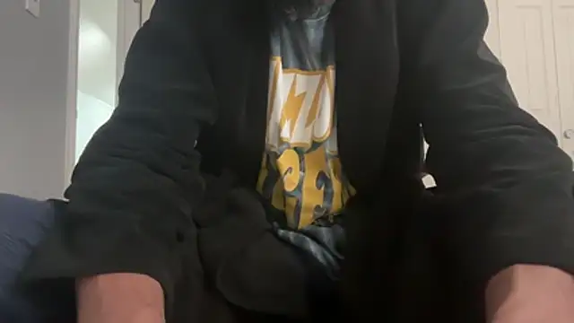 Snapshot of skarfosbabes69 chatting on December 14, 2025, 1:33 am skarfosbabes69 online show from December 14, 2025, 1:33 am