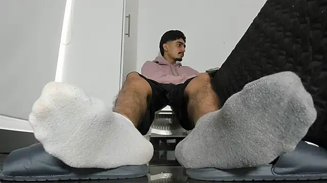 latin bbc online show from December 21, 2025, 12:12 pm