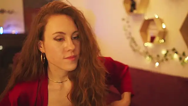 Snapshot of Berberis__Silene chatting on December 23, 2024, 10:44 pm Berberis Silene online show from December 23, 2024, 10:44 pm