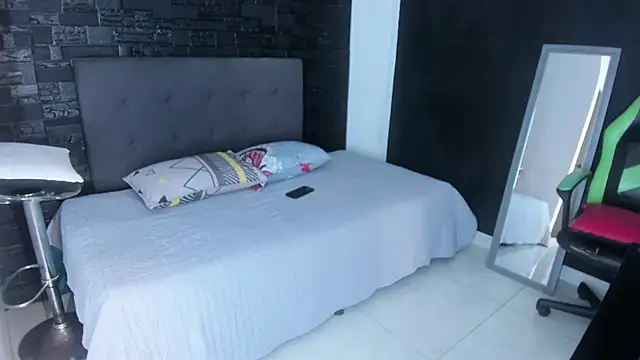 bruno miller  online show from March 22, 2025, 8:26 pm