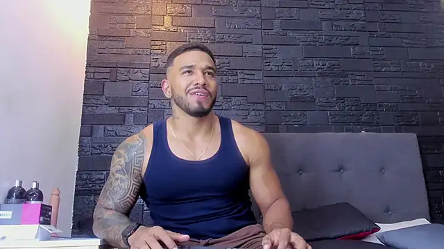 bruno miller  online show from December 13, 2025, 8:47 pm