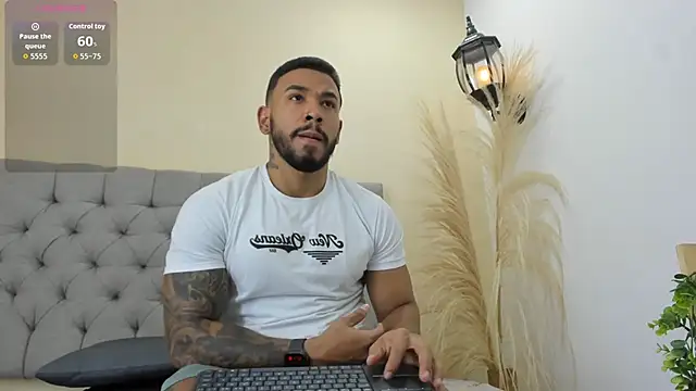 Snapshot of bruno_miller_ chatting on May 11, 2026, 9:45 pm bruno miller online show from May 11, 2026, 9:45 pm