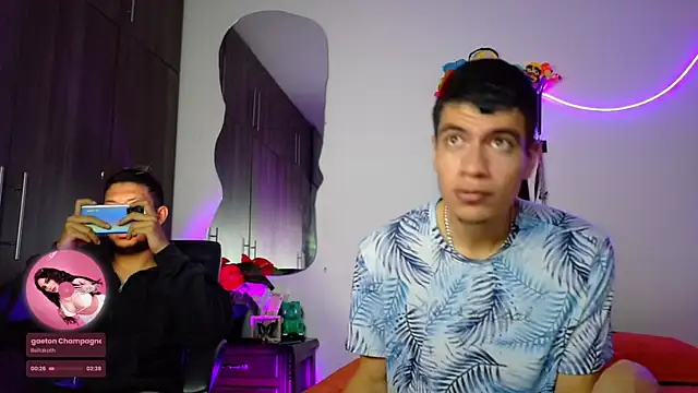 Snapshot of Nymphobuddies chatting on March 2, 2025, 3:24 am Nymphobuddies online show from March 2, 2025, 3:24 am