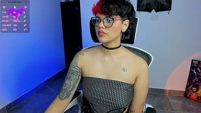 Snapshot of gooddess_isis chatting on September 8, 2025, 10:53 pm gooddess isis online show from September 8, 2025, 10:53 pm