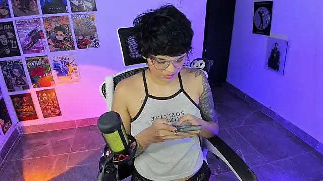 gooddess isis online show from February 24, 2026, 4:10 am