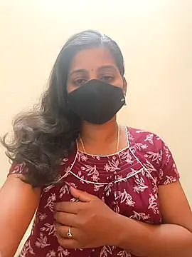 Tamil Shalini Lustyy online show from January 8, 2026, 4:09 pm