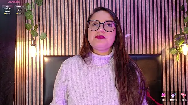 Snapshot of Victoria_Ponce1 chatting on September 24, 2025, 8:34 pm Victoria Ponce1 online show from September 24, 2025, 8:34 pm