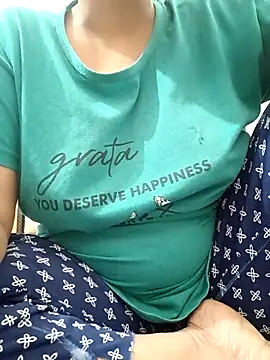 Snapshot of KEEP536 chatting on October 22, 2025, 4:13 am KEEP536 online show from October 22, 2025, 4:13 am