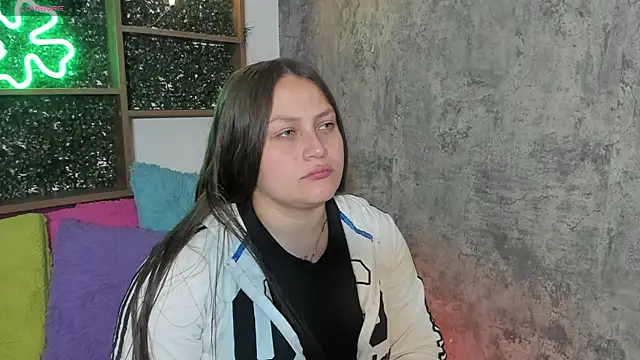 cherry coper online show from January 10, 2026, 1:02 pm