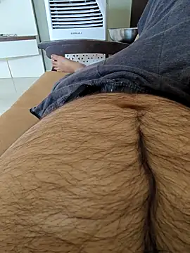 samee00721 online show from March 14, 2025, 9:46 am