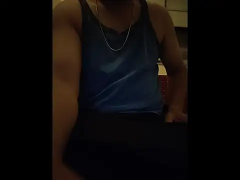 samee00721 online show from December 22, 2025, 11:35 pm